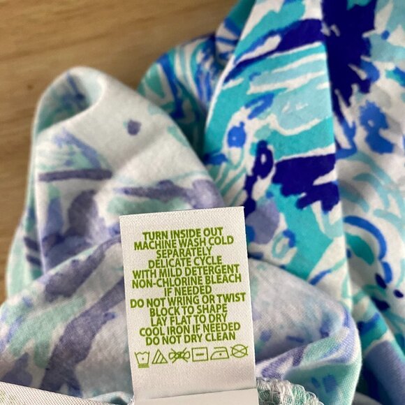 Lilly Pulitzer Lula Top Tropical Turquoise Elephant‎ Appeal XXS NWT TP-2088 - Picture 9 of 10